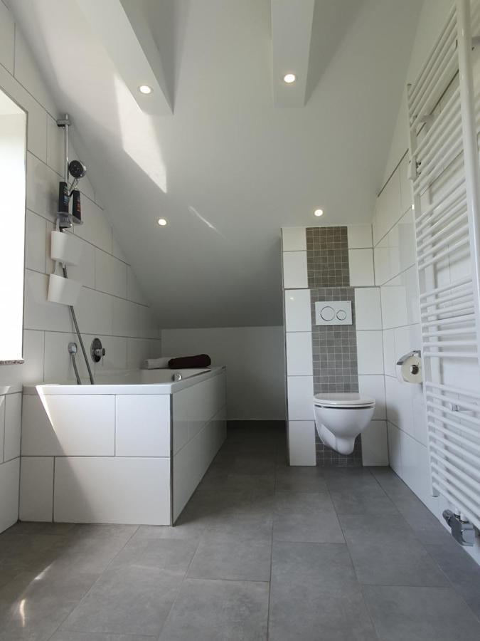 Ruhige Und Moderne 2-Zi. Wohnung Kulsheim Екстер'єр фото